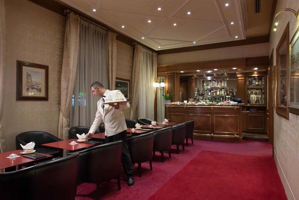 Hotel Berna Milan Restoran gambar